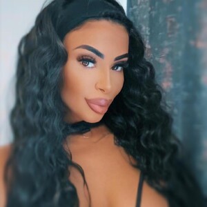 Moonamour07 webcam profile - Brazilian