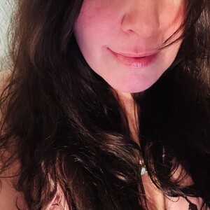 mfc BlueEyezIrish webcam profile pic via watchgirlcam.com