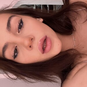 rudecam.live BettyRaw livesex profile in amateur cams