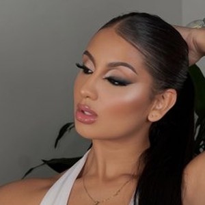 Cam Girl Nina_Cravizz