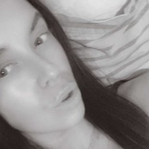 streamate BellaBabe_Xo webcam profile pic via badgirlwebcam.com